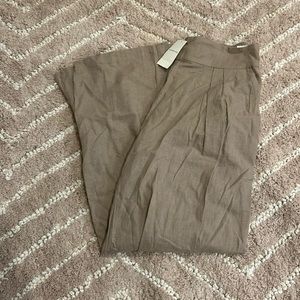 Women’s Abercrombie size medium linen pants
